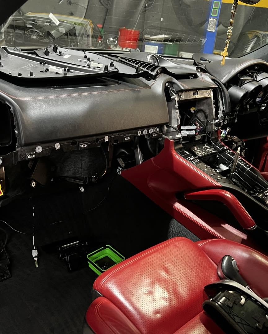 Interior diagnostic access during CAN bus testing